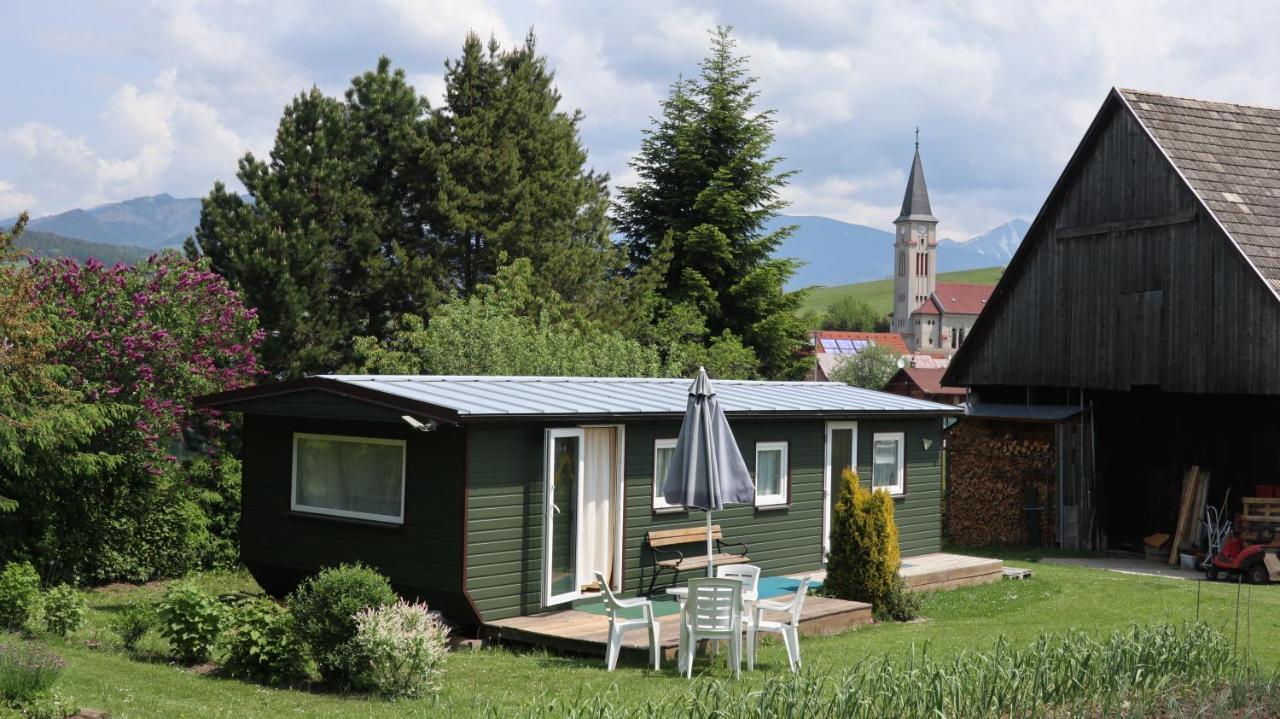 Privat Ave-Mobilhaus Villa Liptovsky Mikulas Exterior photo